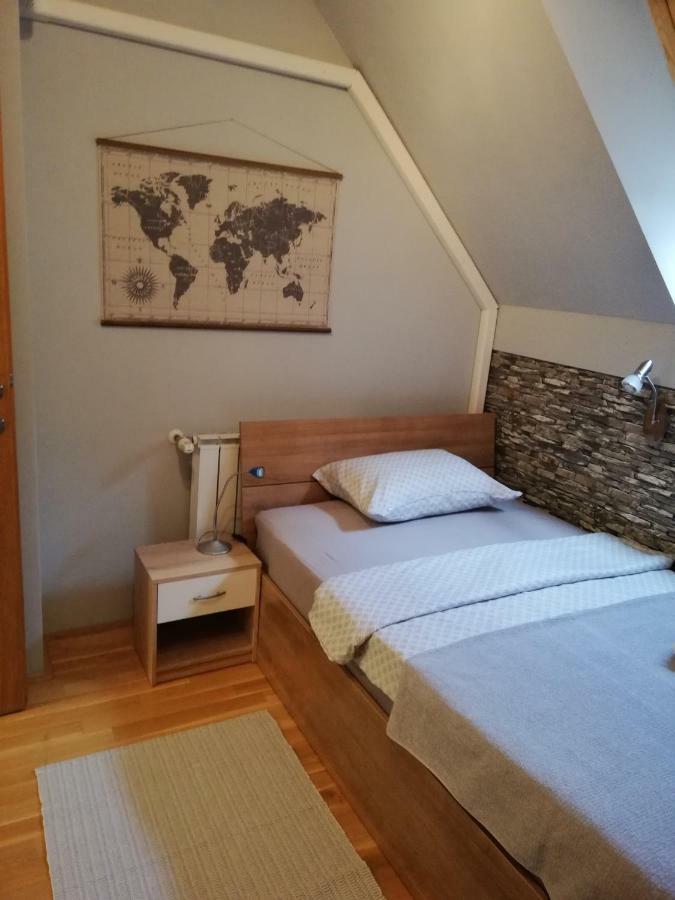 Appartement Apartman Florijan à Varaždin Extérieur photo